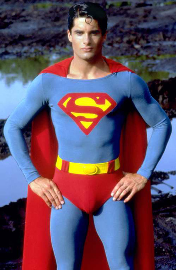 tumbaabierta_Superboy-jonathan-haymes_newton